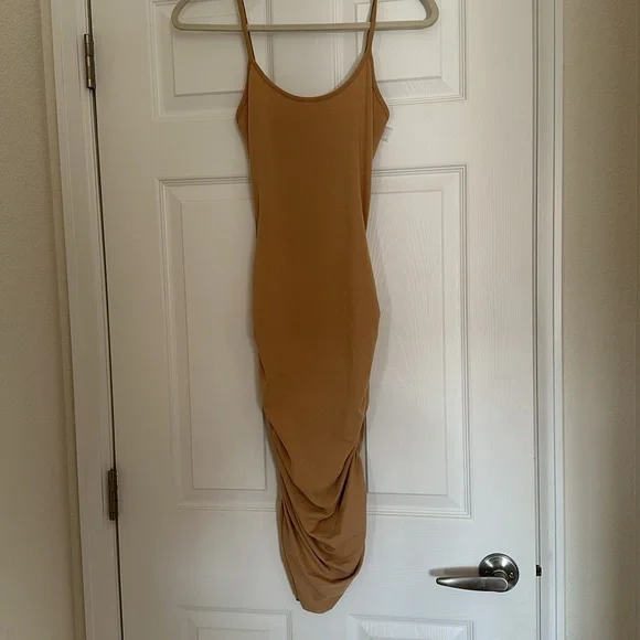 Fashion Nova Midi Bodycon Dress - Picture 4 of 6